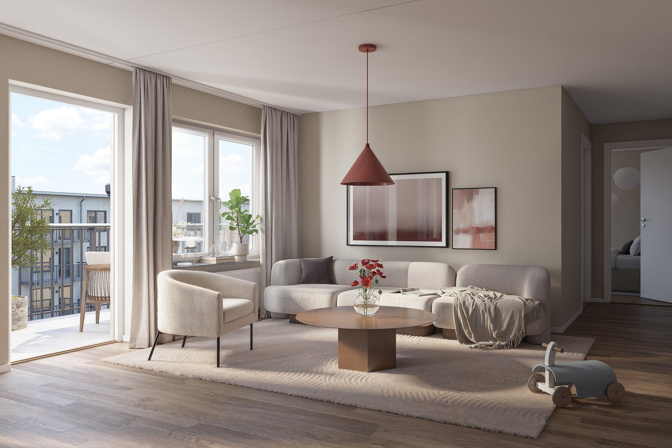 Soligt vardagsrum med sittmöbler och öppen balkongdörr.