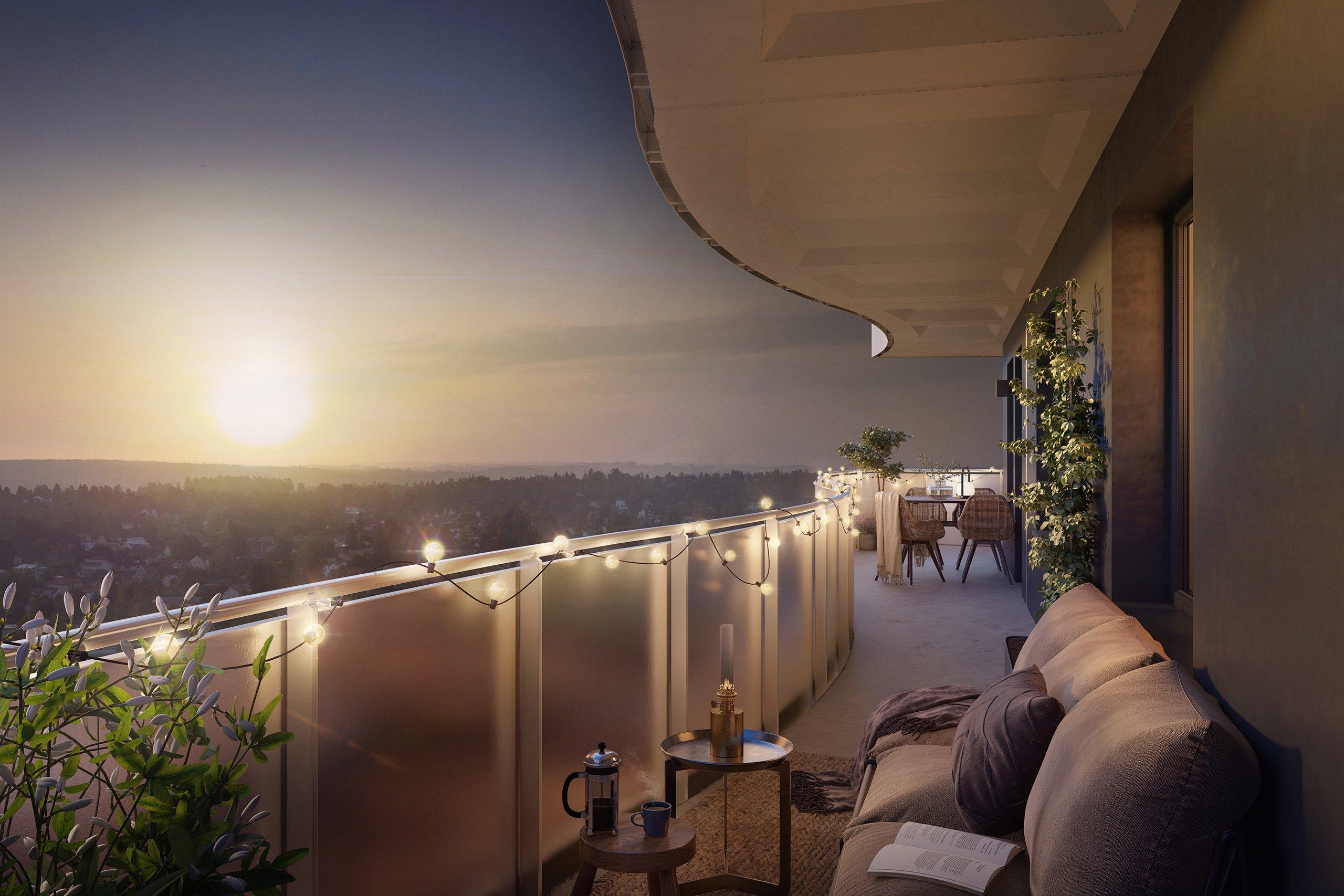 Stor, svängd balkong med utsikt mot kvällssol.